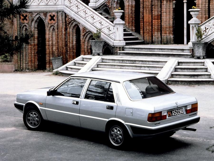  Lancia Prisma 1982 года  (фото 11 из 15)